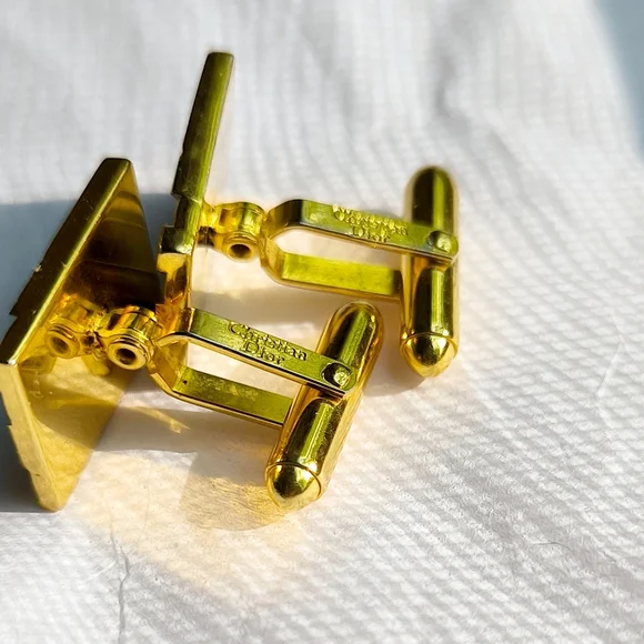 Dior vintage gold tone cufflinks and tie bar matching set - Picture 6 of 16